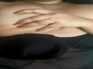 Tante Minta Di Emut Pentil Nya Bh Hitam Dari Line poster